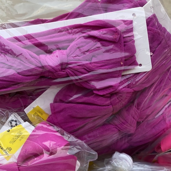 Little girl head bows - Picture 5 of 8